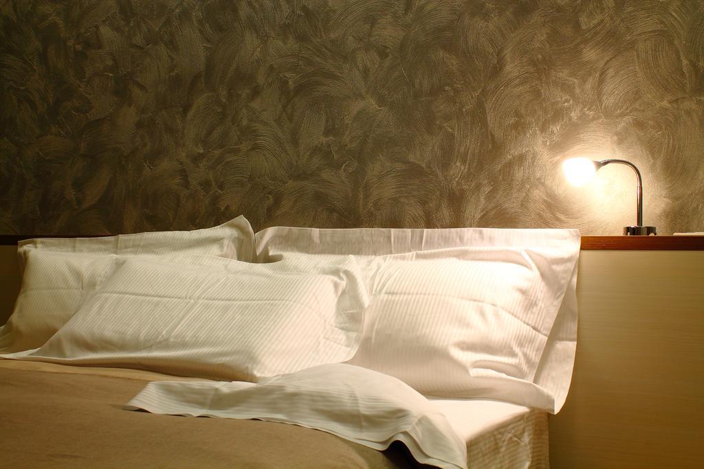 Bhl Boutique Rooms Legnano Ngoại thất bức ảnh