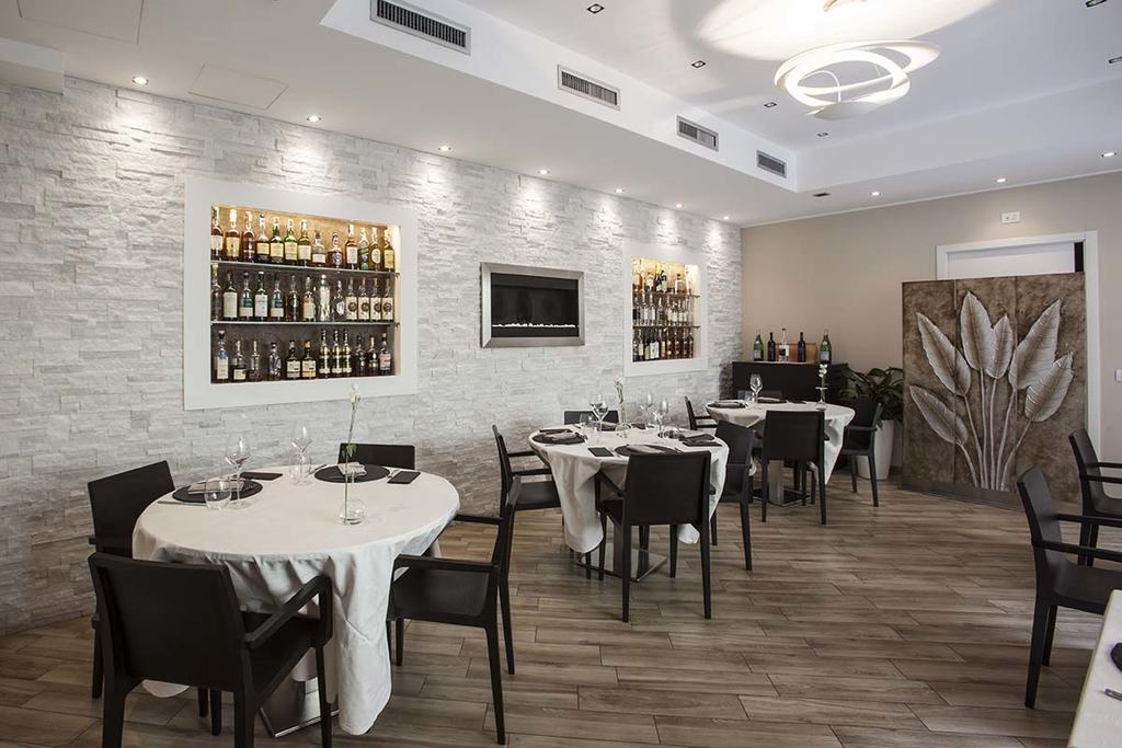 Bhl Boutique Rooms Legnano Phòng bức ảnh